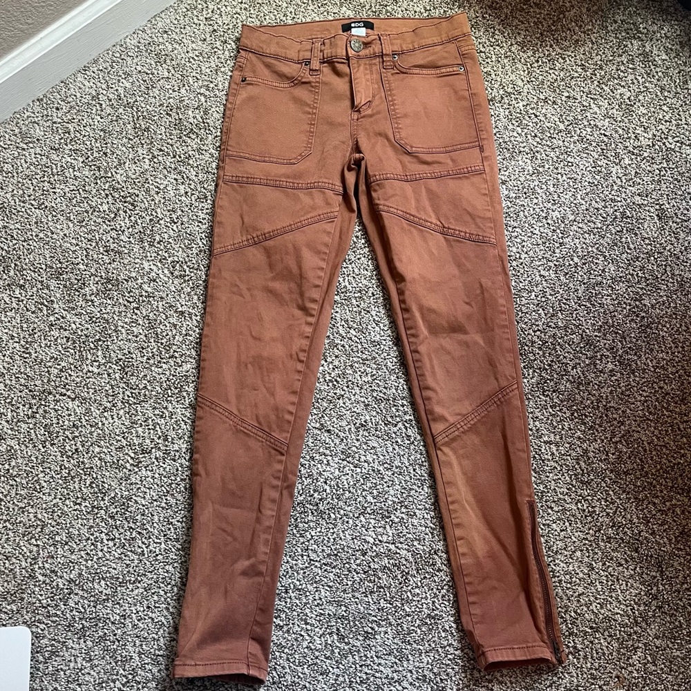 BDG Burnt Orange Mid-rise Cropped Panel Skinny Jeans Women's size 25